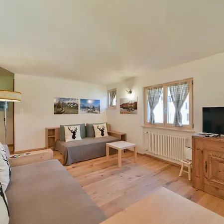 Chesa Al Munt One Bedroom - Celerina アパート *